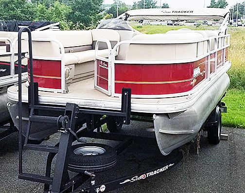 RedPontoon75hp.jpg